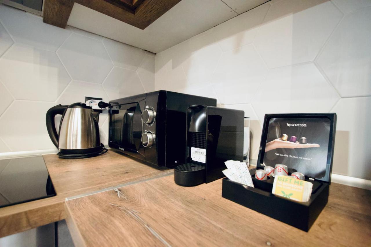 Studio Antigonidon Square Θεσσαλονίκη Εξωτερικό φωτογραφία